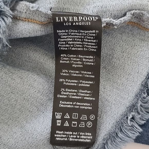Liverpool Los Angeles Distressed Denim Jacket Women's Size Large Blue - Picture 8 of 12